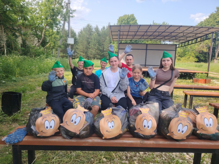 ЛЕТНИЙ ЛАГЕРЬ, ДЕНЬ 4-ЫЙ.
